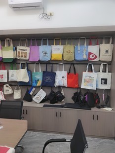 蒼南縣龍港奧晨箱包廠